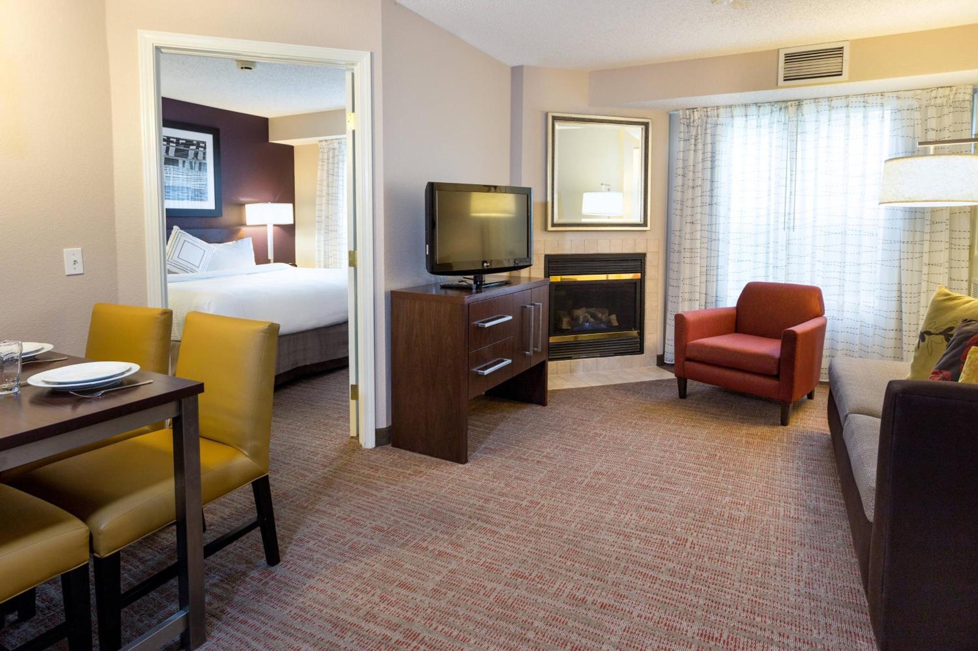 Residence Inn By Marriott Fort Collins Exteriér fotografie