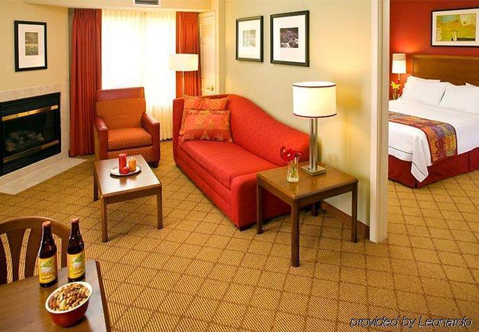 Residence Inn By Marriott Fort Collins Exteriér fotografie